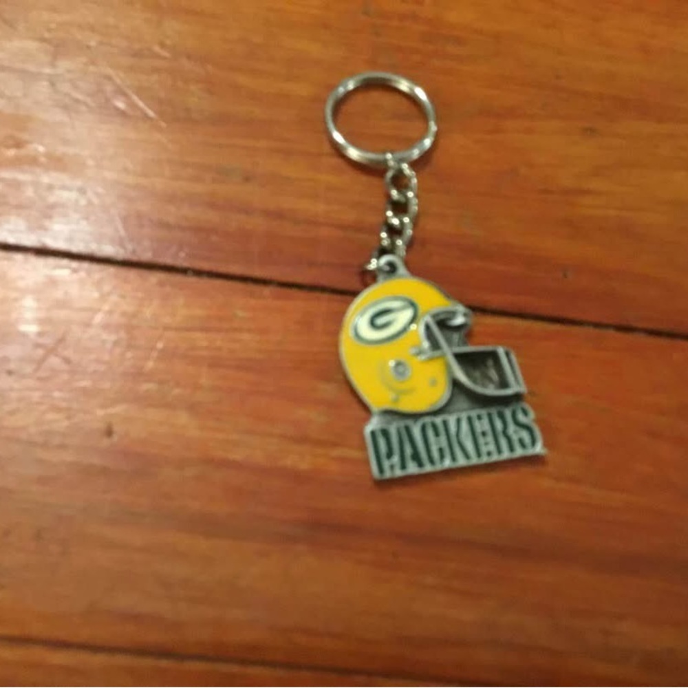 Packers Yellow and Silver Keychain